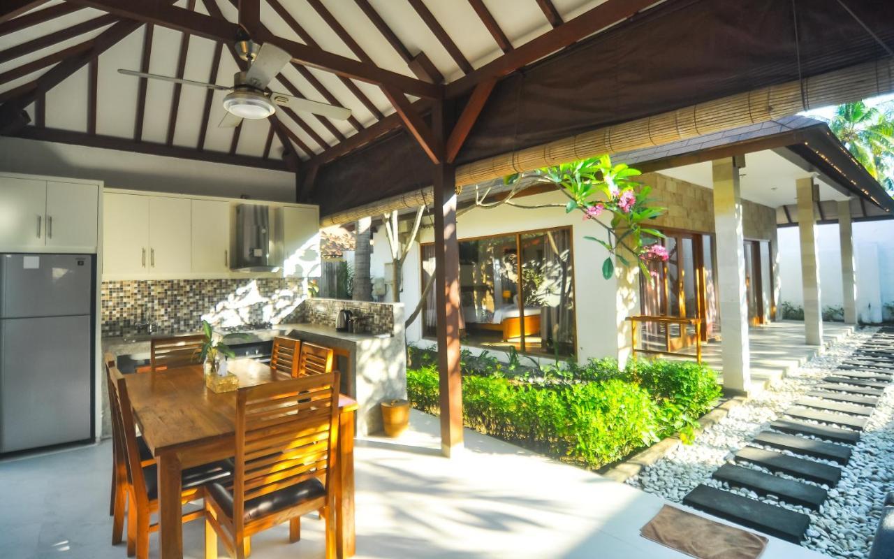 Resort Гили Траванган Экстерьер фото